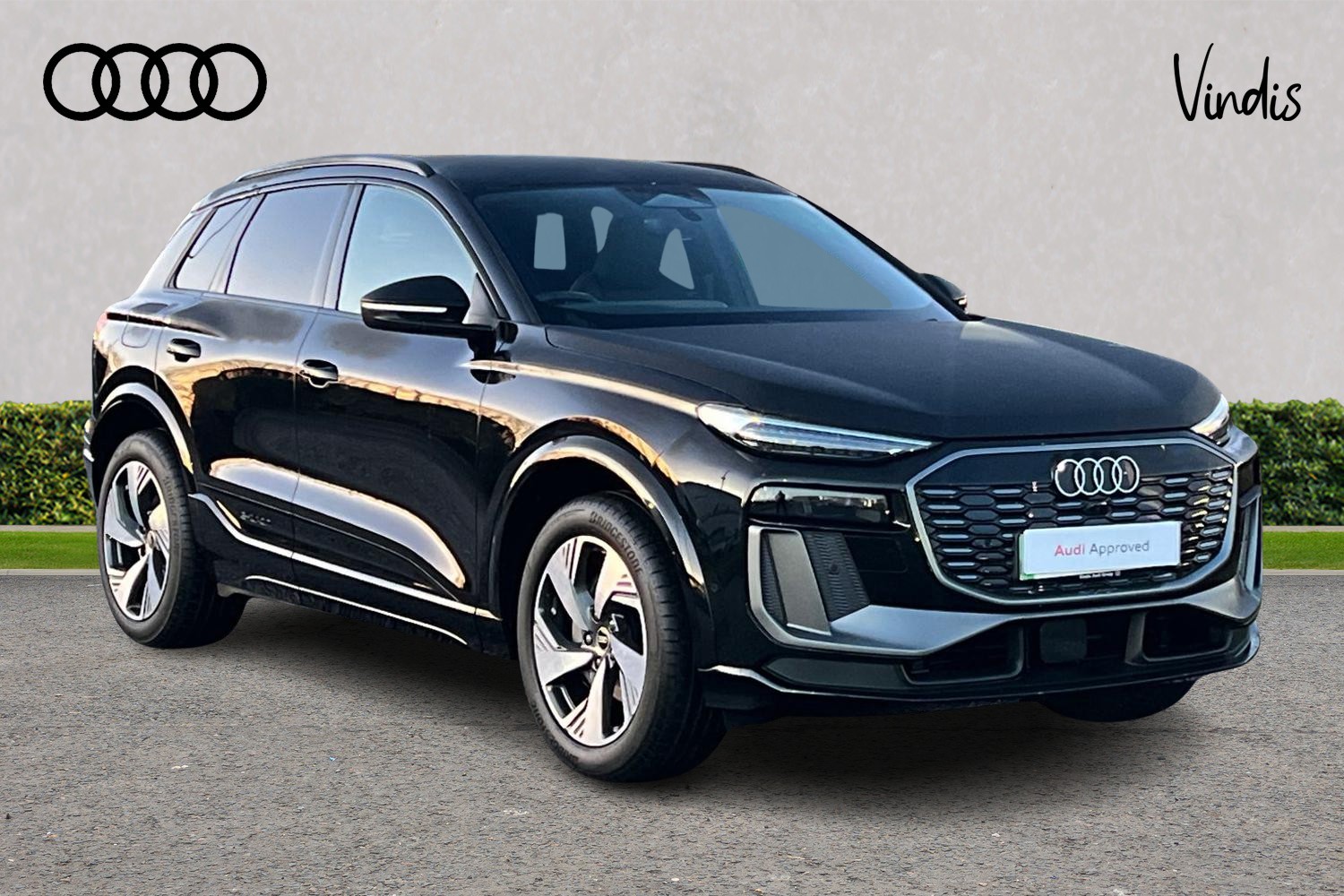 Main listing image - Audi Q6 E Tron