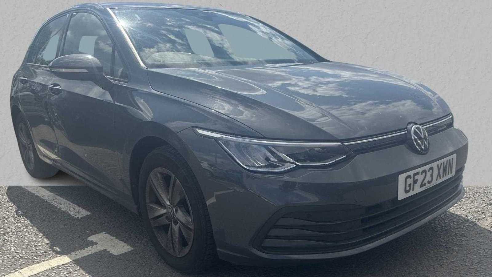 Main listing image - Volkswagen Golf