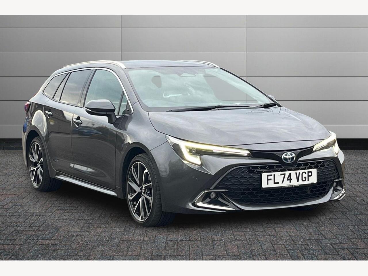 Main listing image - Toyota Corolla Touring Sport