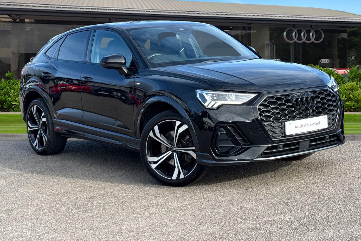 Main listing image - Audi Q3