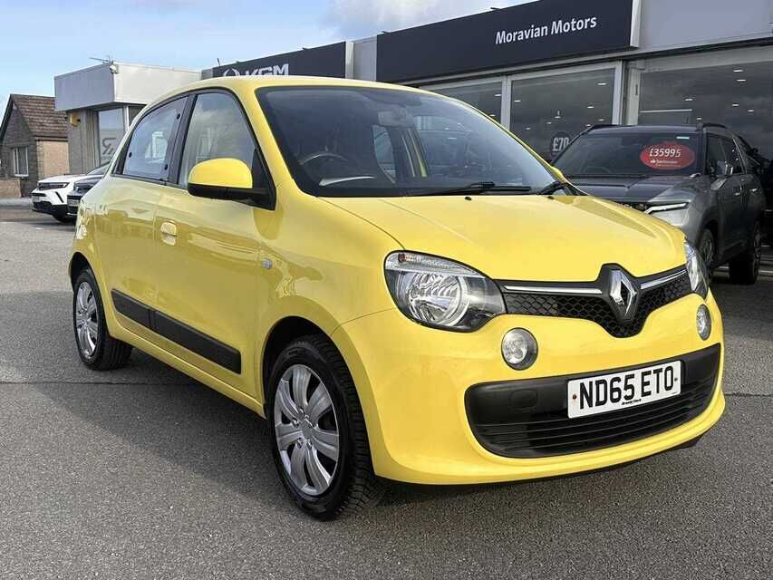 Main listing image - Renault Twingo