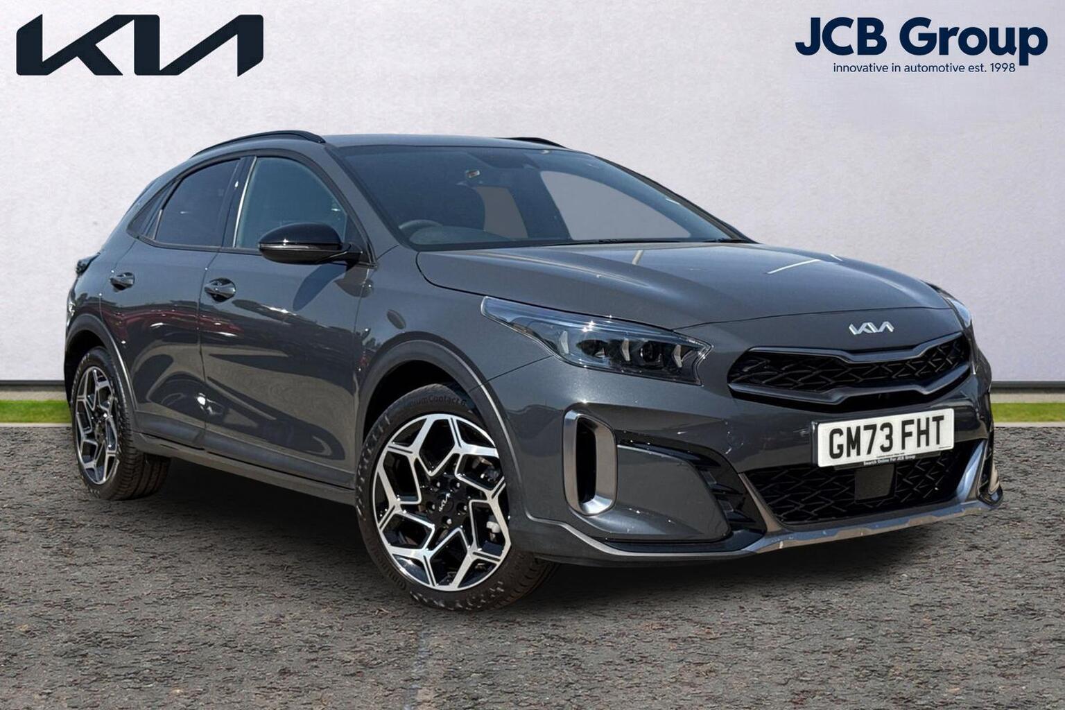 Main listing image - Kia XCeed