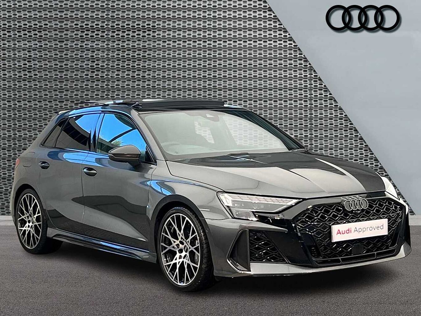 Main listing image - Audi RS3