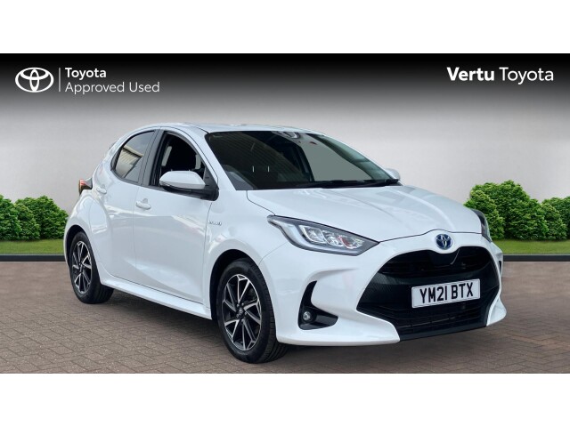 Main listing image - Toyota Yaris