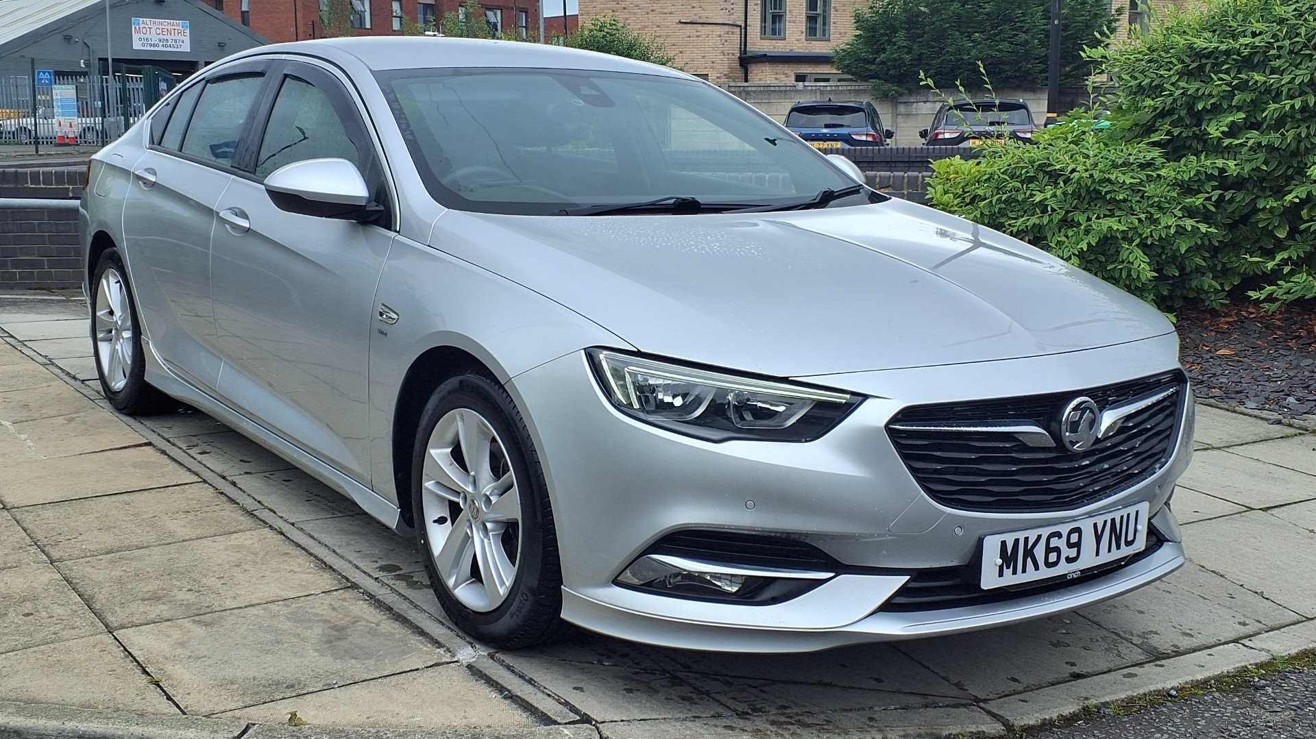 Main listing image - Vauxhall Insignia