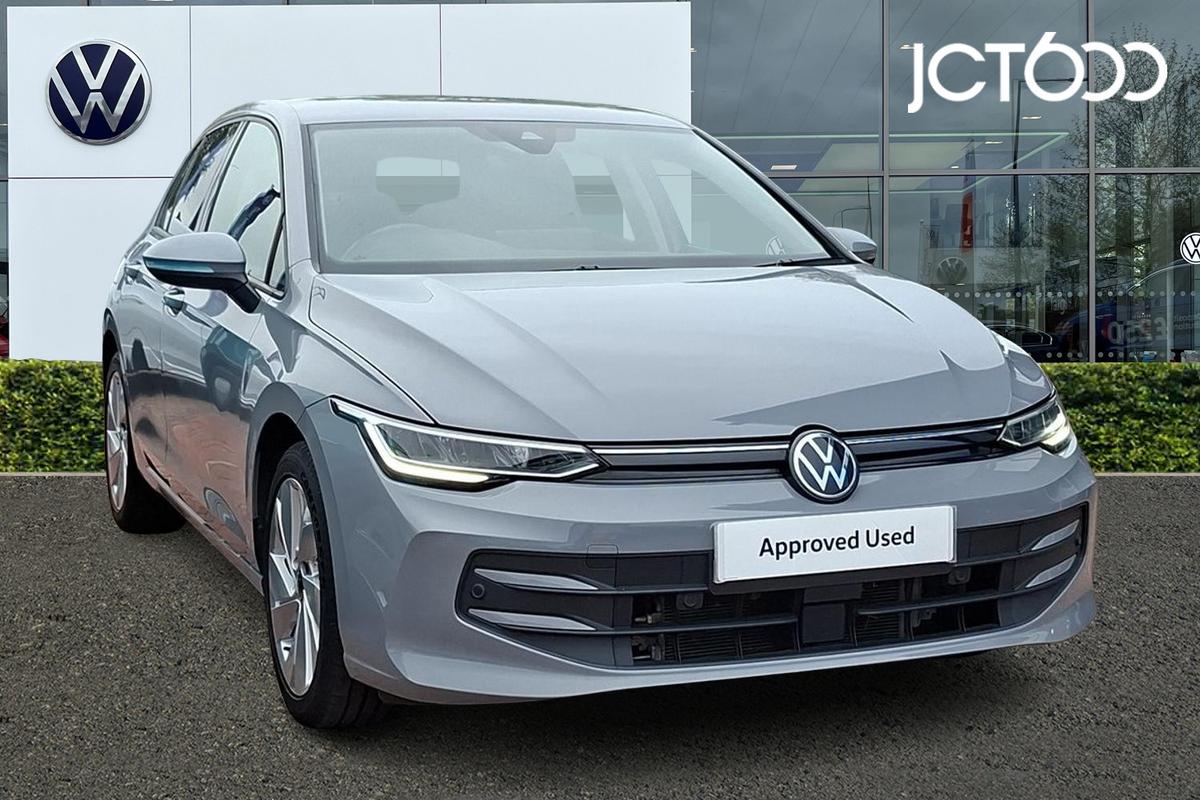 Main listing image - Volkswagen Golf
