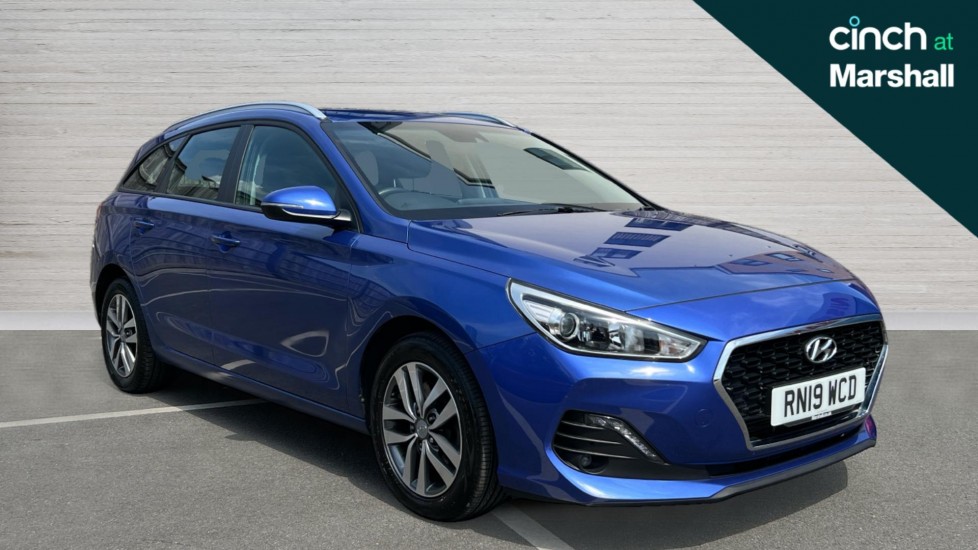 Main listing image - Hyundai i30 Tourer