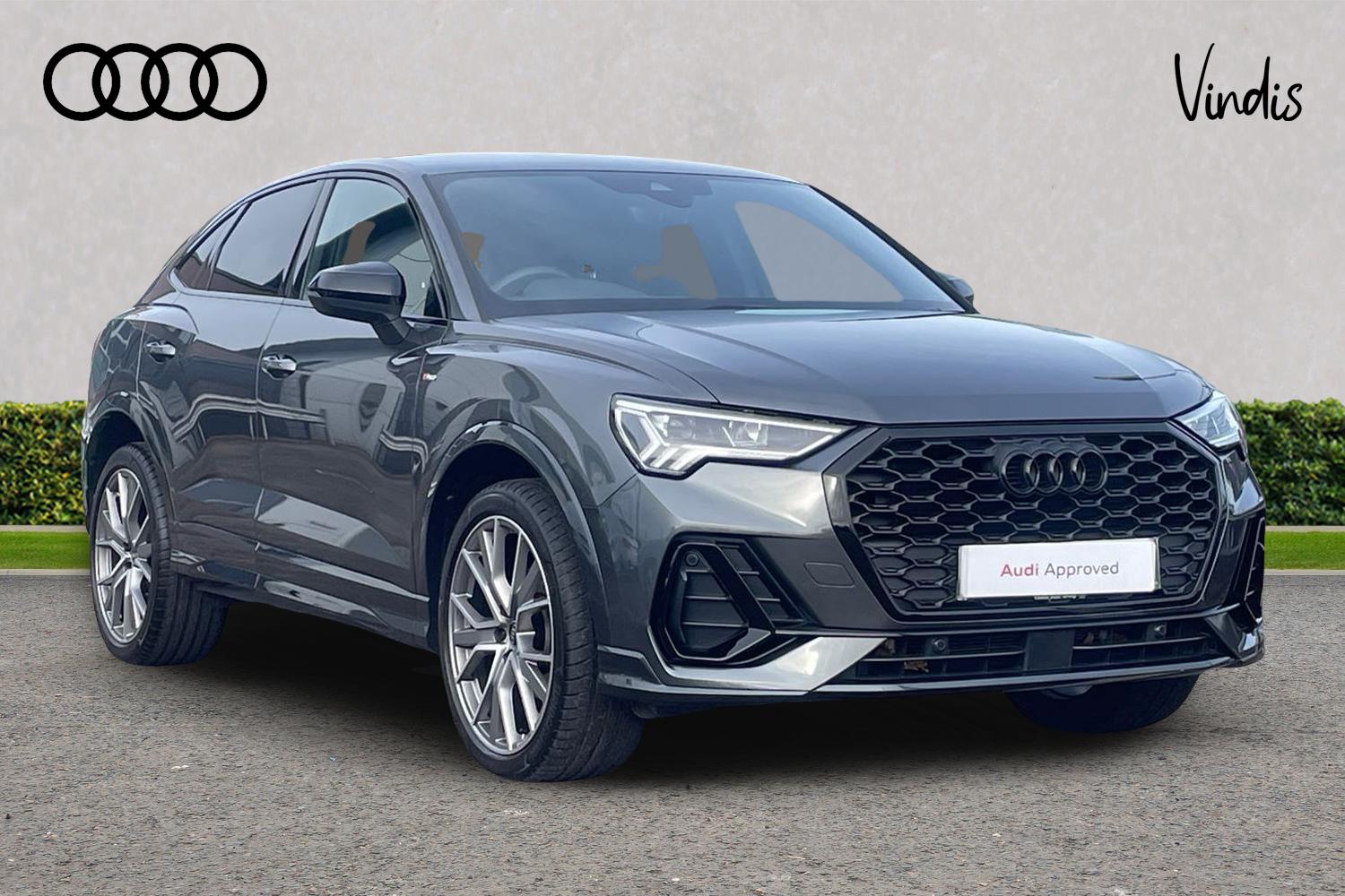 Main listing image - Audi Q3