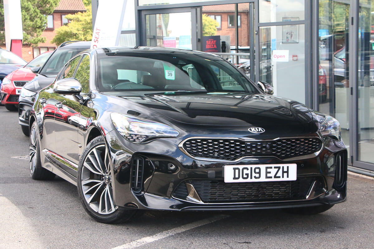 Main listing image - Kia Stinger