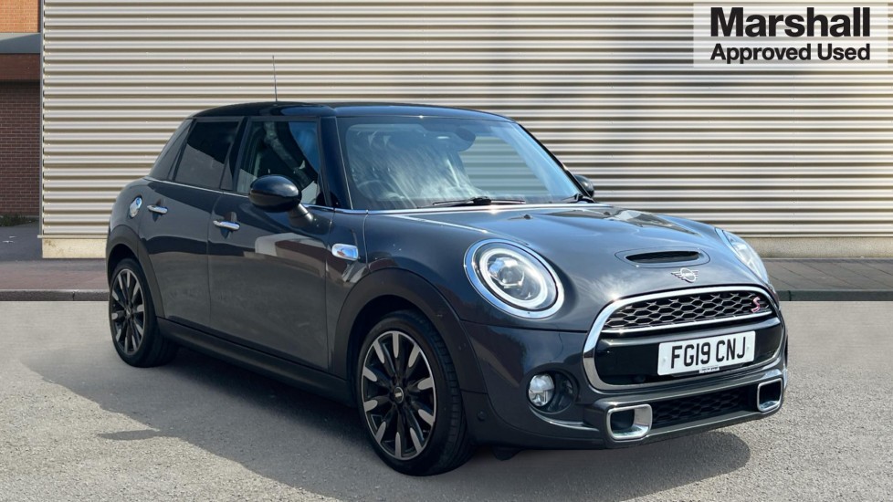 Main listing image - MINI Hatchback 5dr