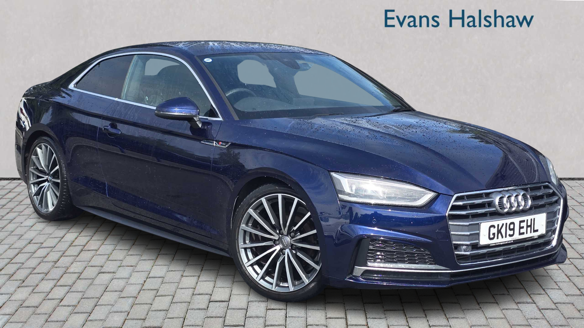Main listing image - Audi A5