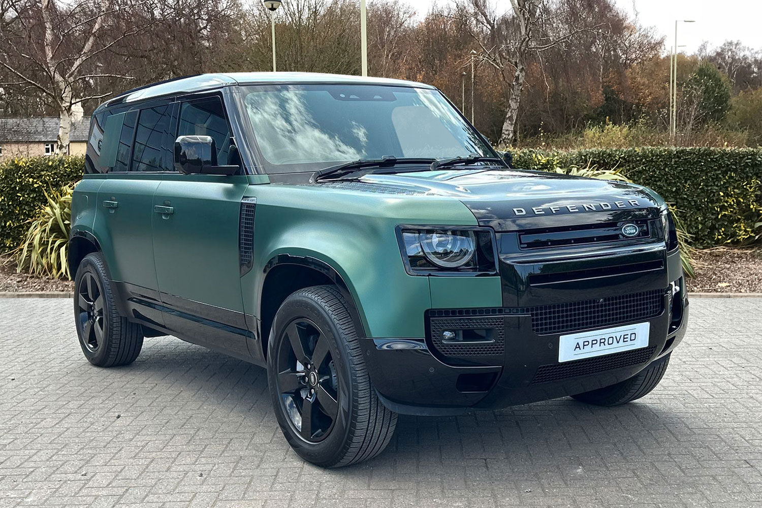 Main listing image - Land Rover Defender