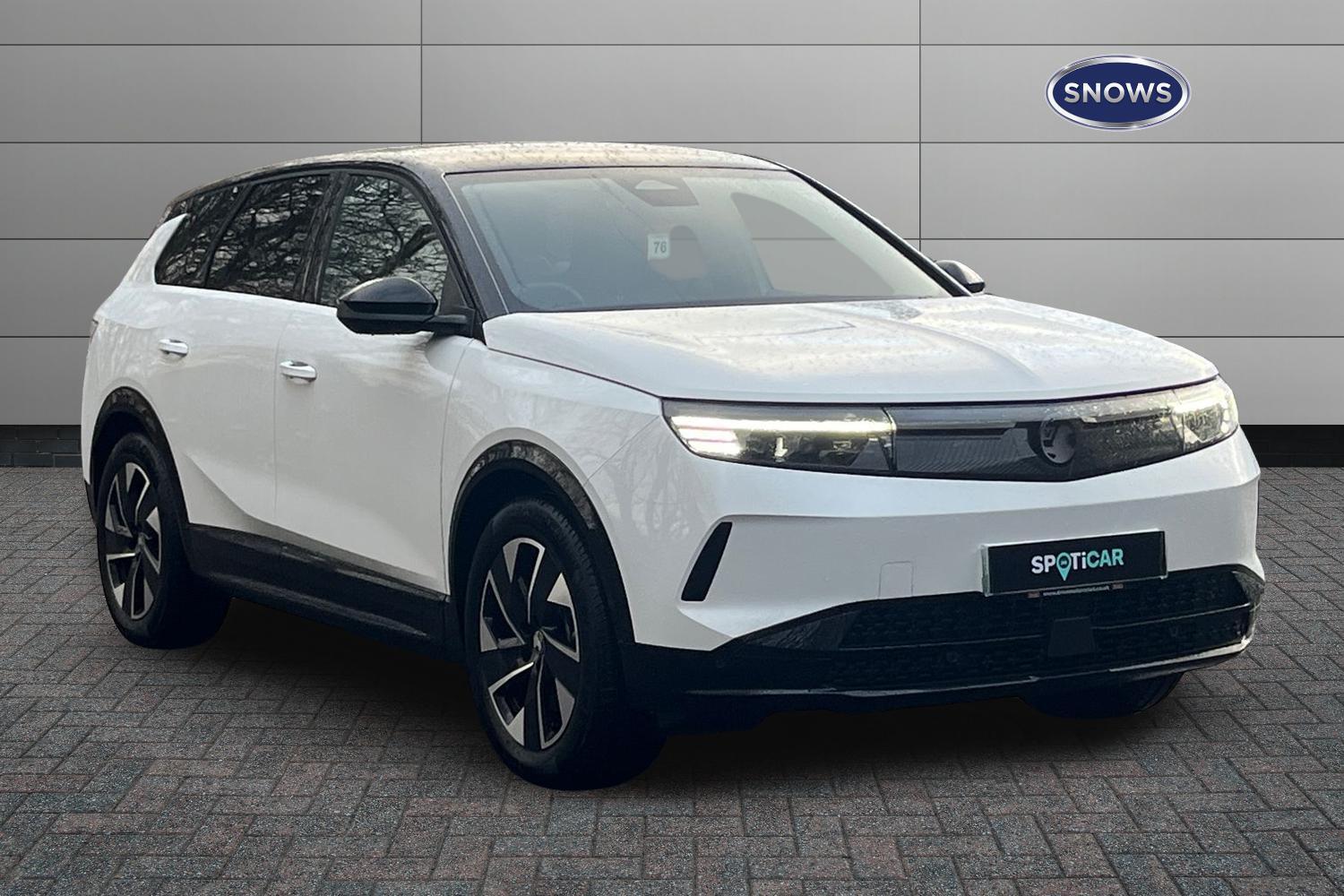 Main listing image - Vauxhall Grandland