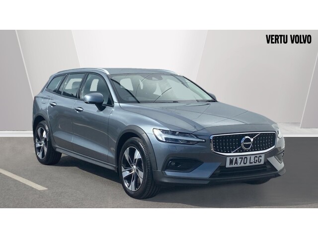Main listing image - Volvo V60 Cross Country