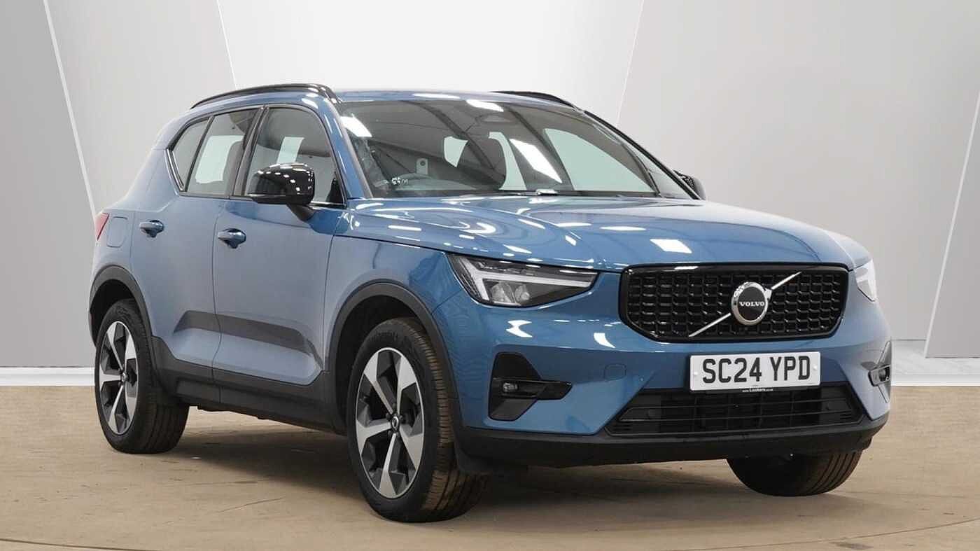 Main listing image - Volvo XC40