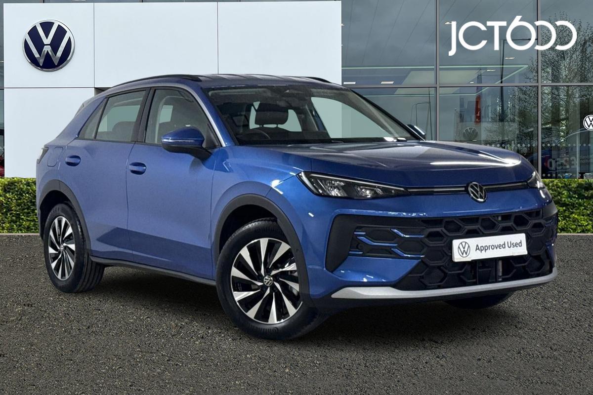 Main listing image - Volkswagen T-Roc
