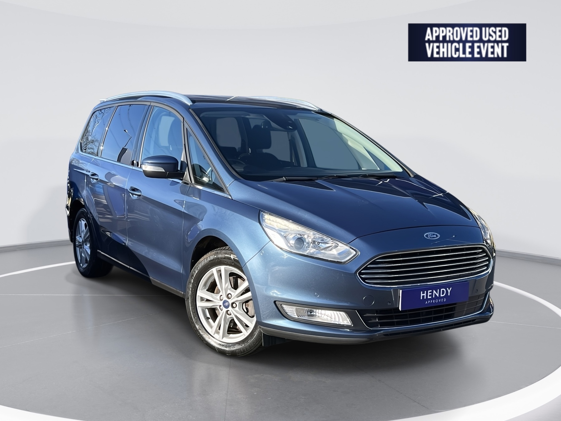 Main listing image - Ford Galaxy