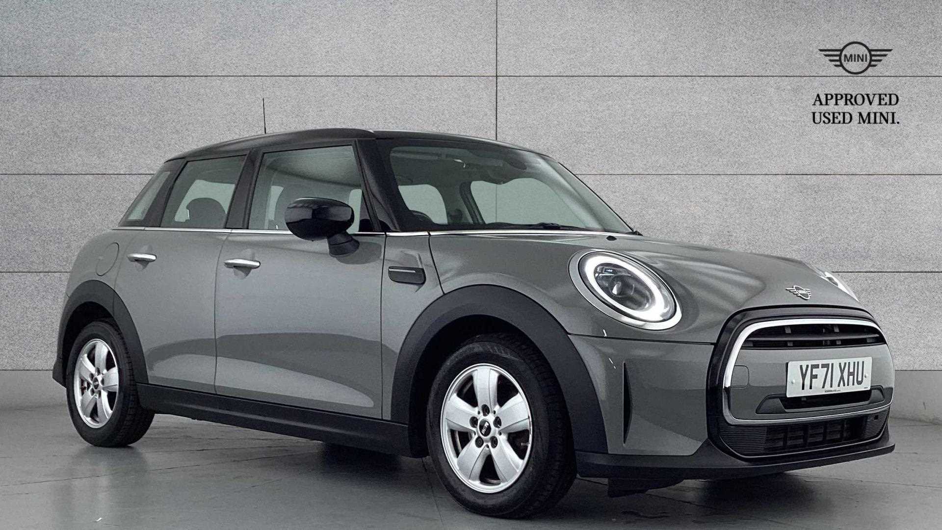 Main listing image - MINI Hatchback 5dr
