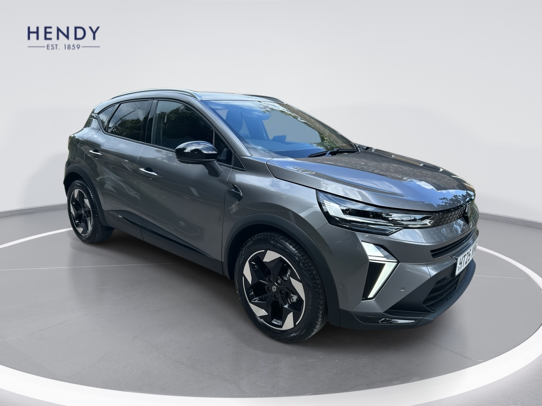 Main listing image - Renault Captur