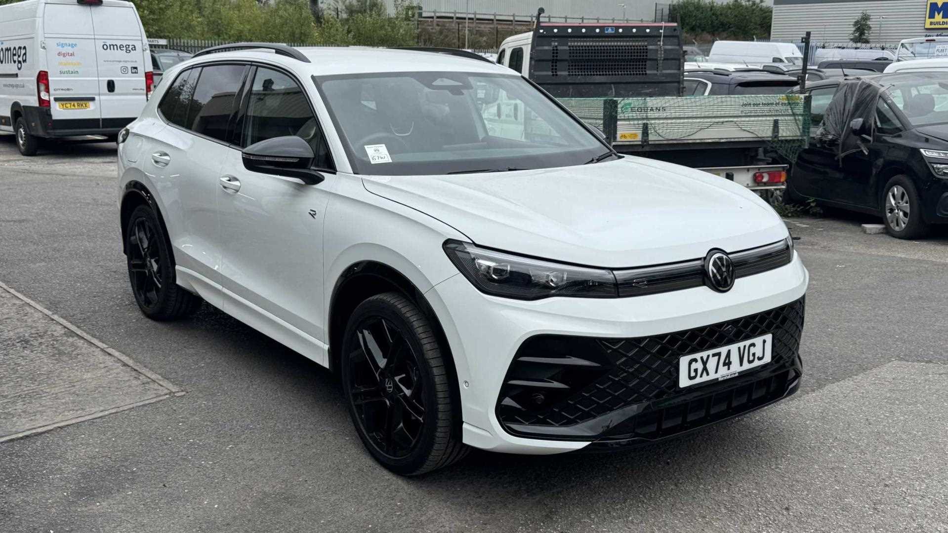 Main listing image - Volkswagen Tiguan