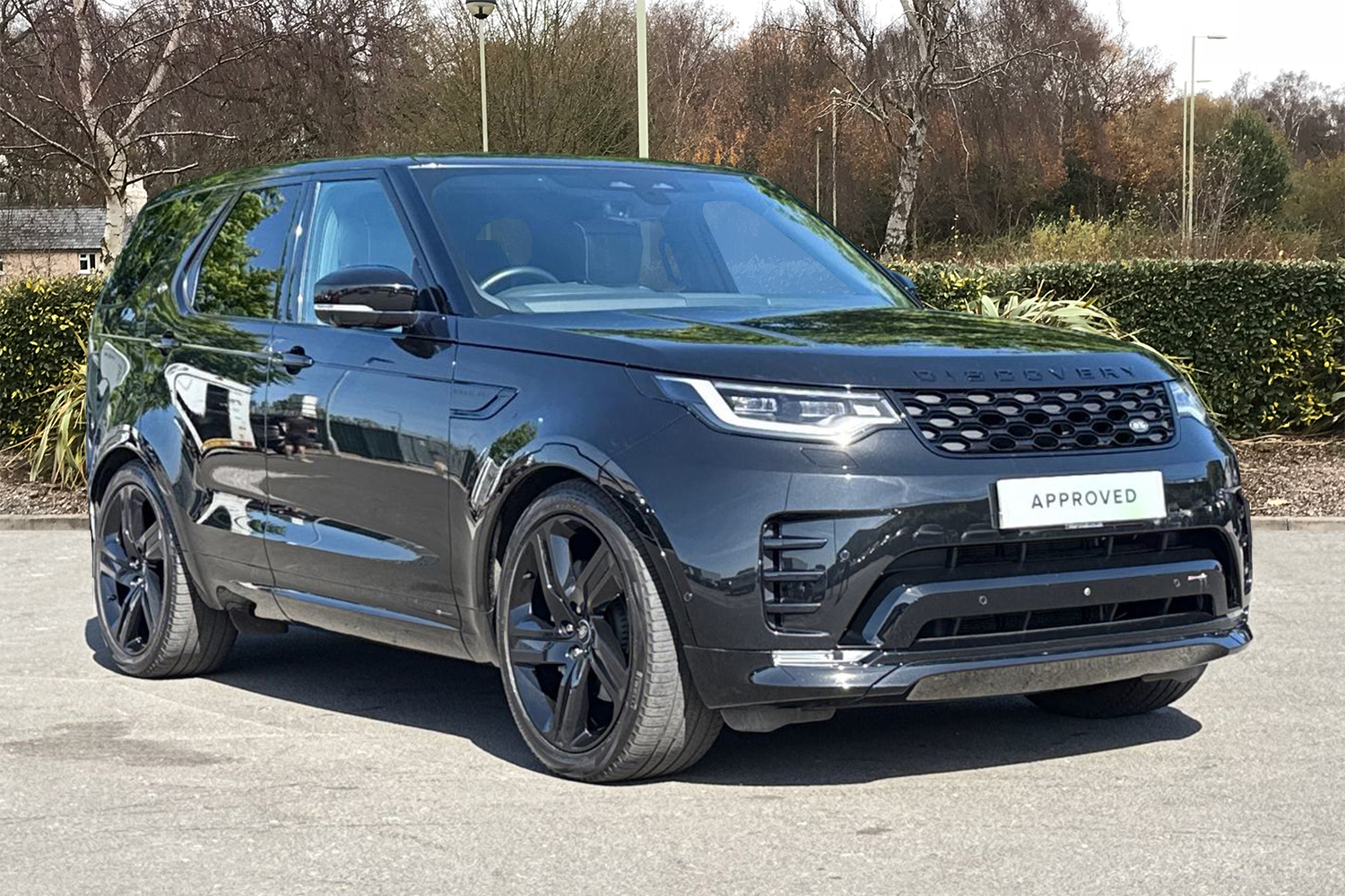 Main listing image - Land Rover Discovery