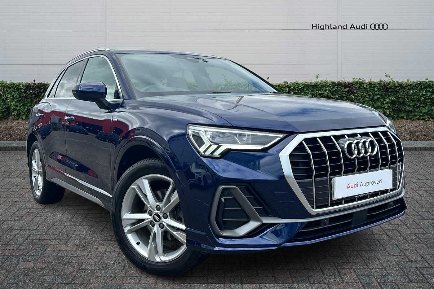 Main listing image - Audi Q3