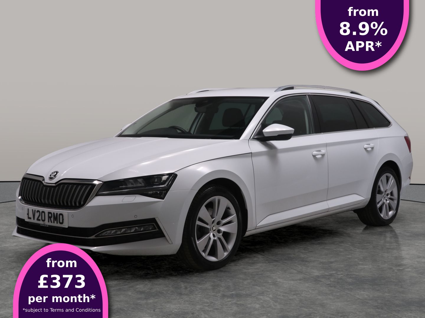 Main listing image - Skoda Superb