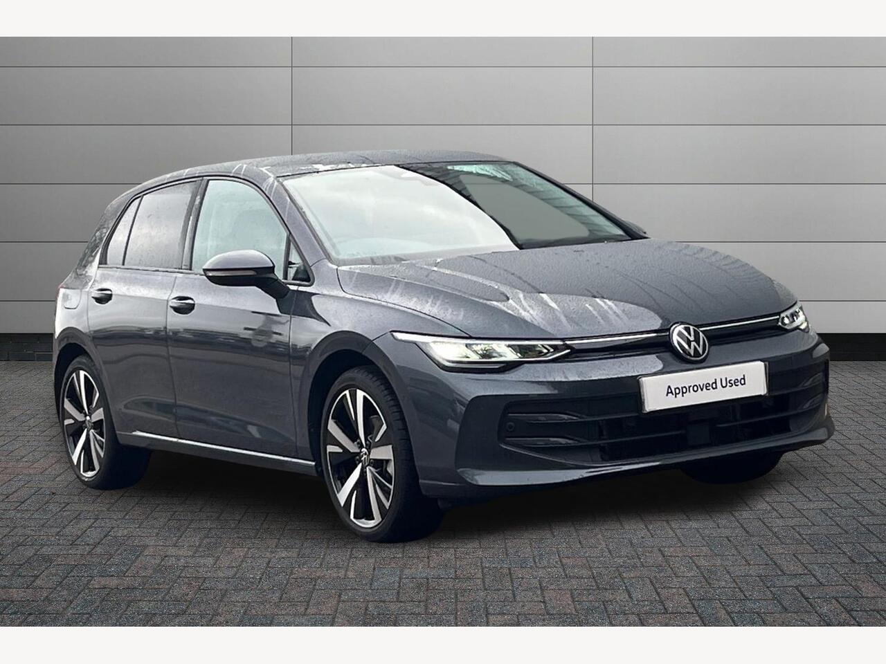 Main listing image - Volkswagen Golf