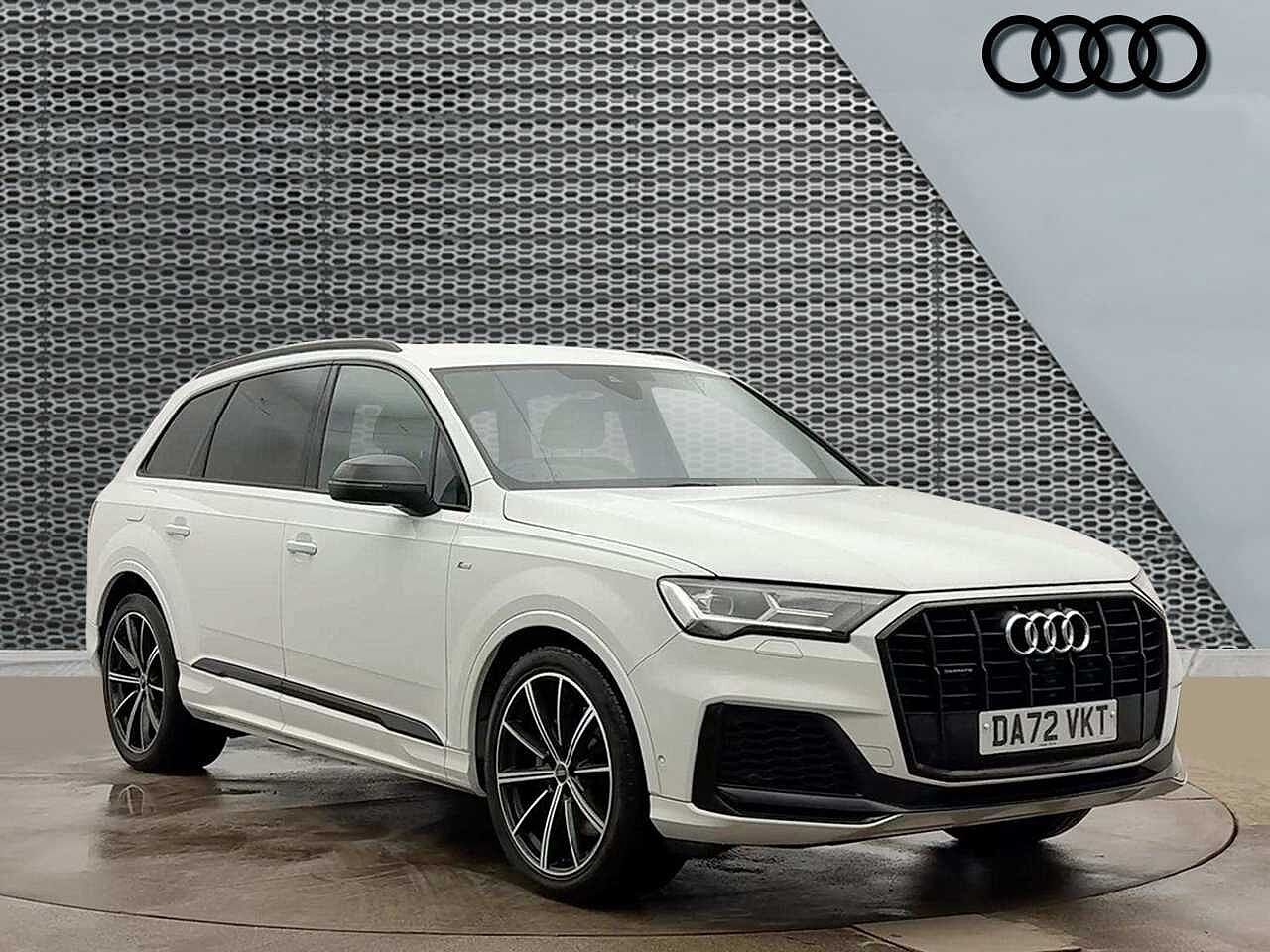 Main listing image - Audi Q7