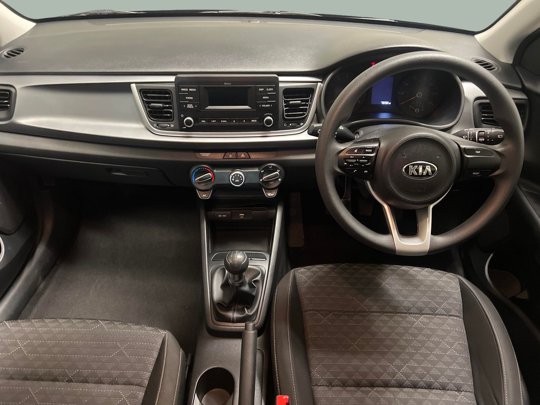 Main listing image - Kia Rio