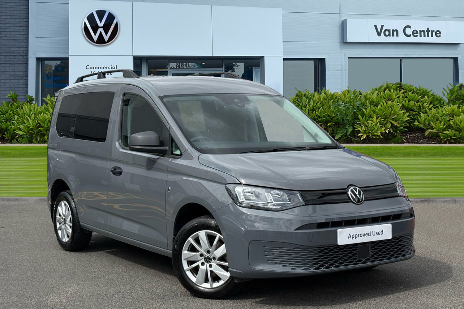 Main listing image - Volkswagen Caddy