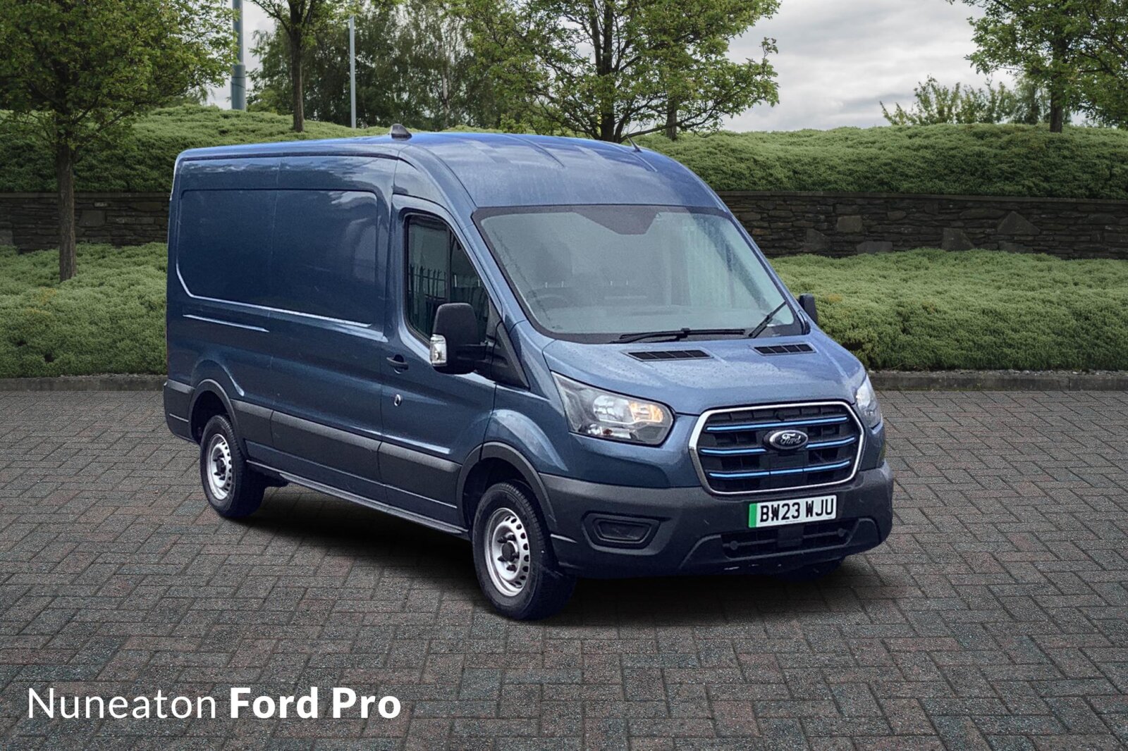 Main listing image - Ford Transit