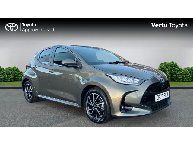 Main listing image - Toyota Yaris