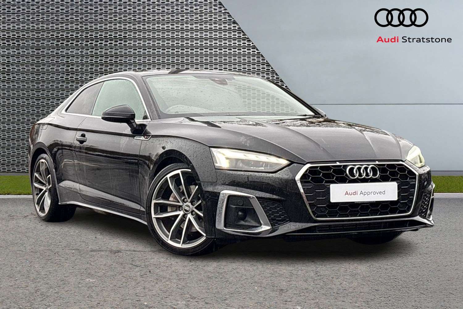 Main listing image - Audi A5