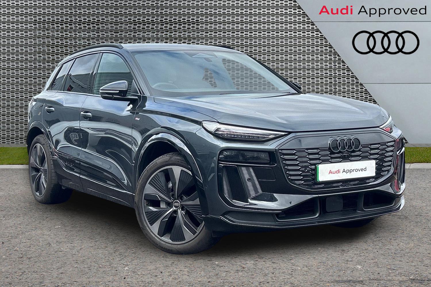 Main listing image - Audi Q6