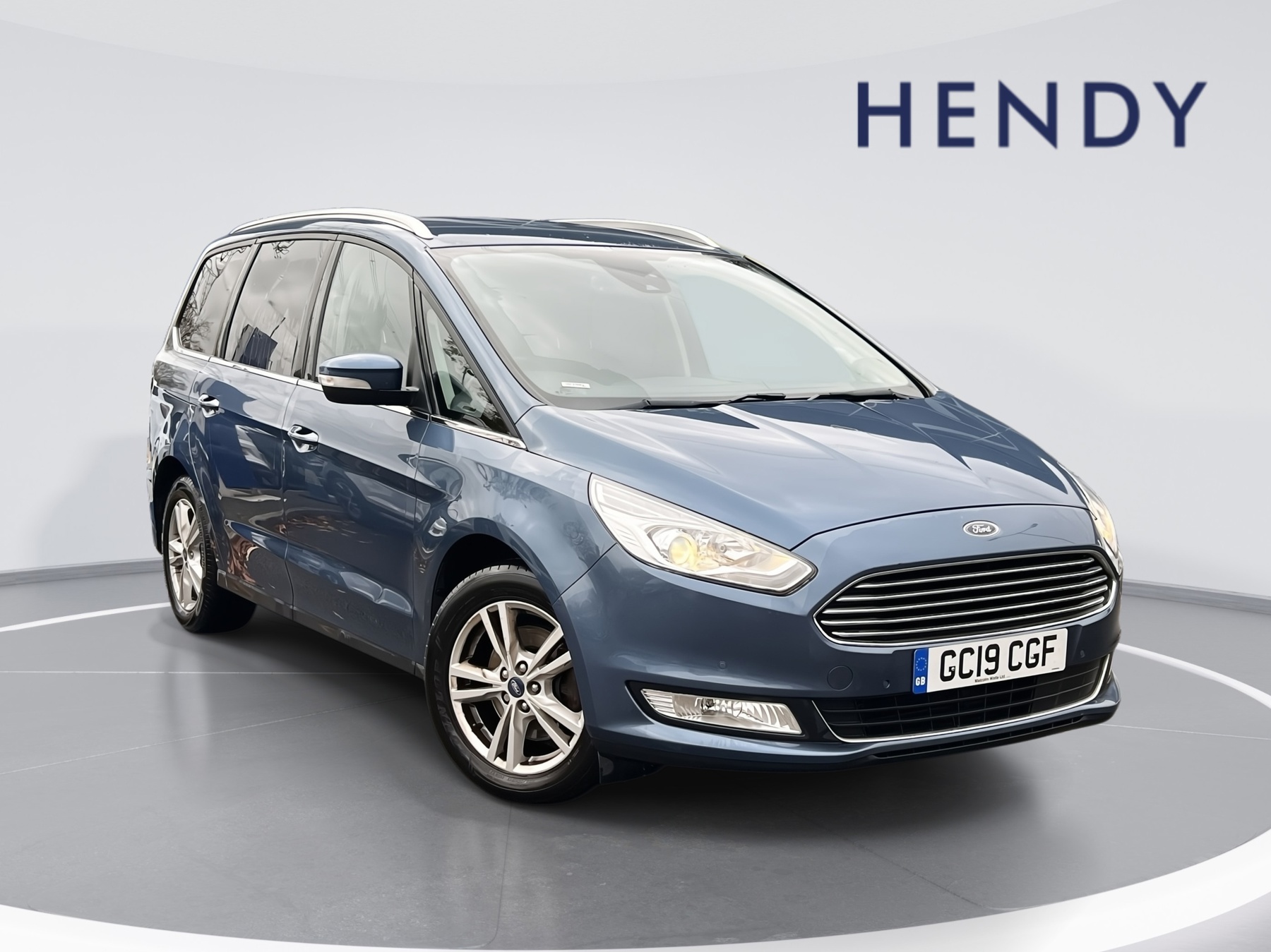 Main listing image - Ford Galaxy