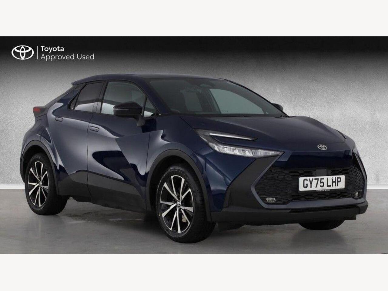 Main listing image - Toyota C-HR