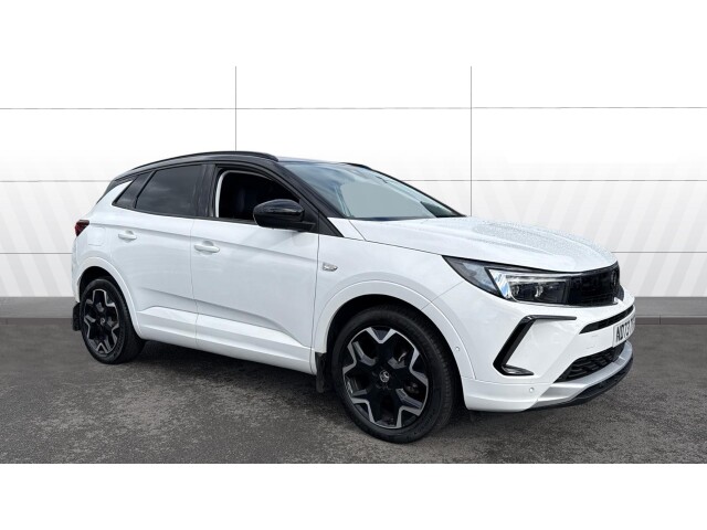 Main listing image - Vauxhall Grandland