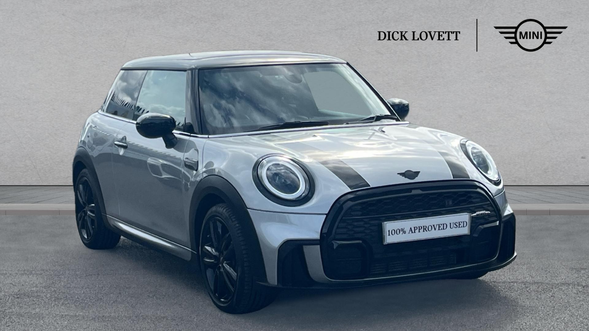 Main listing image - MINI Hatchback