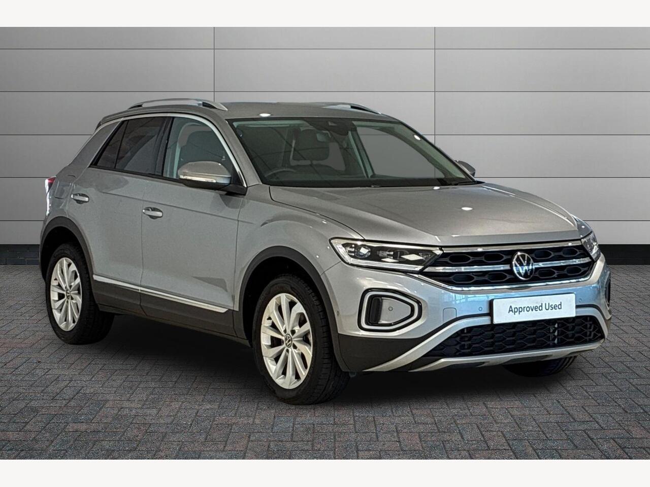 Main listing image - Volkswagen T-Roc