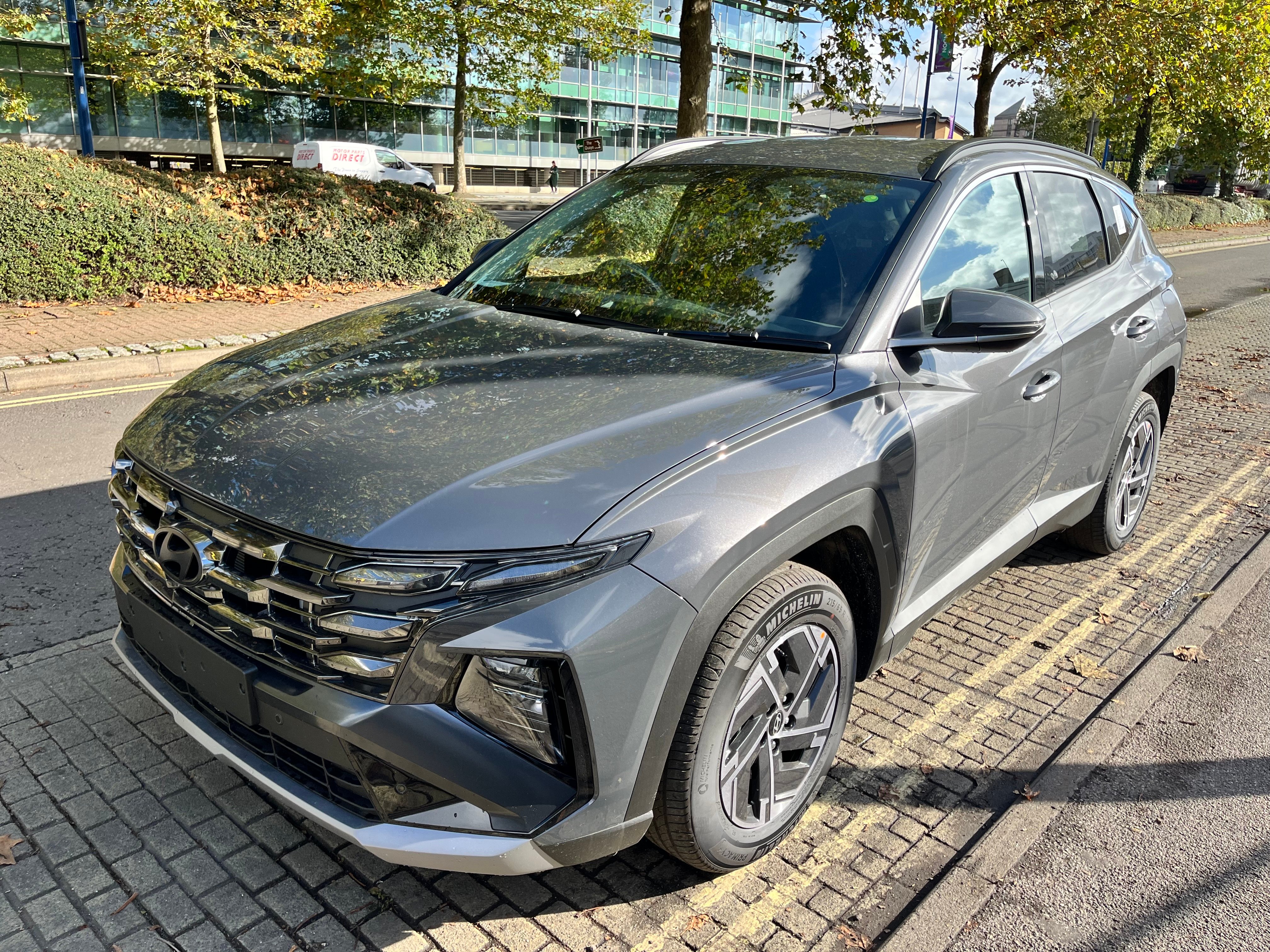 Main listing image - Hyundai Tucson