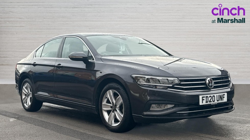 Main listing image - Volkswagen Passat
