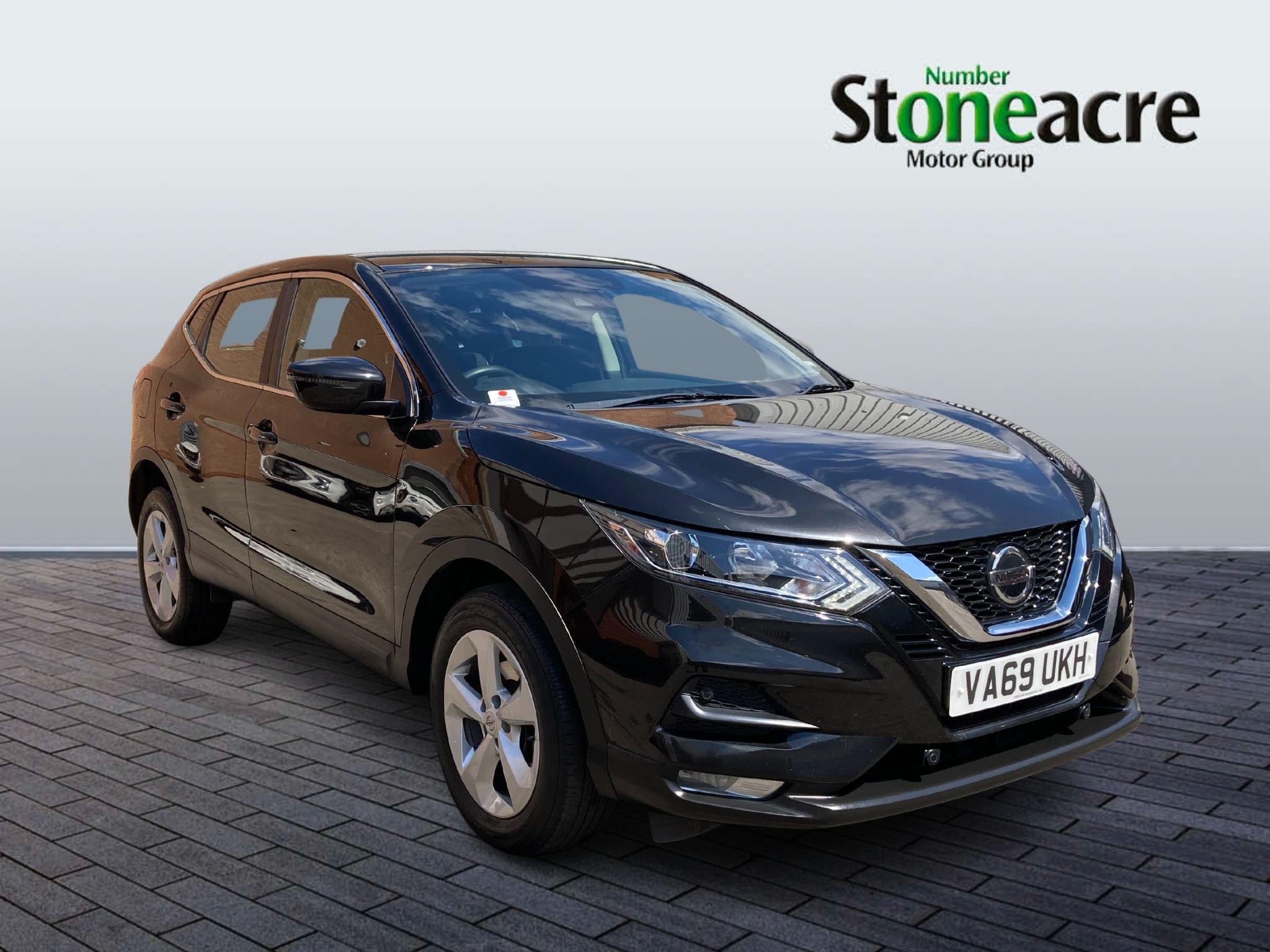 Main listing image - Nissan Qashqai