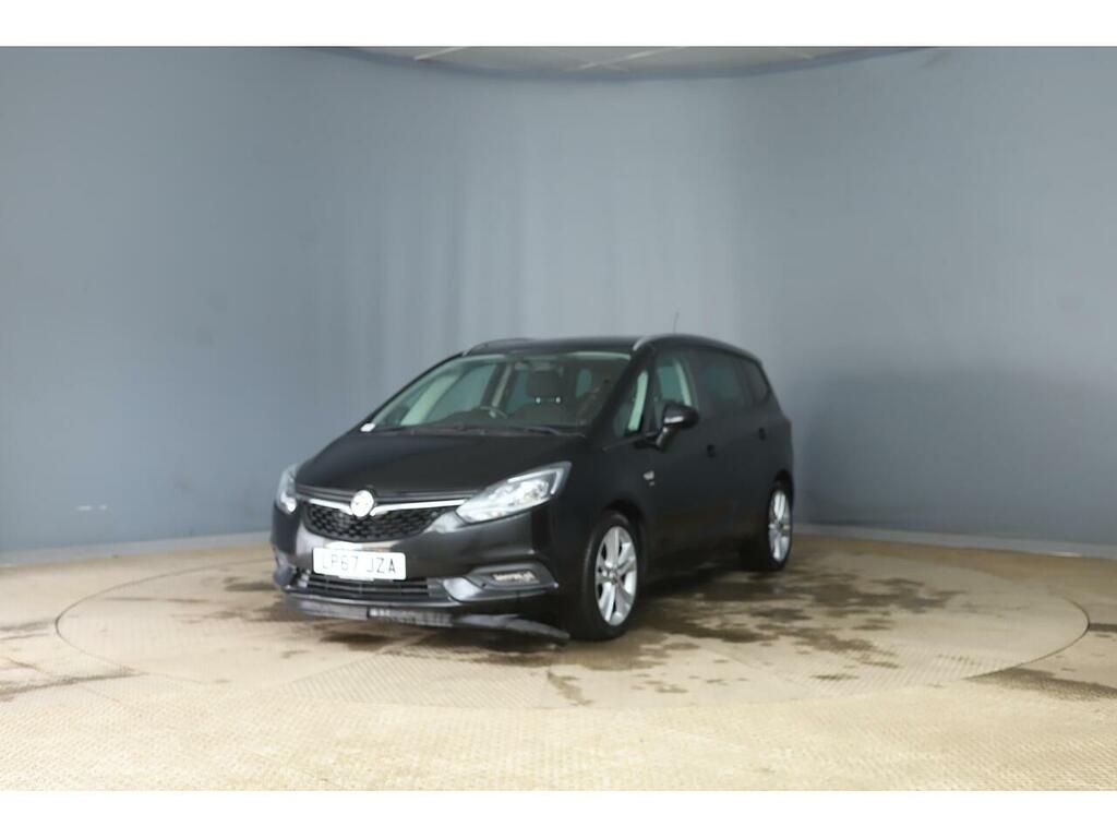 Main listing image - Vauxhall Zafira