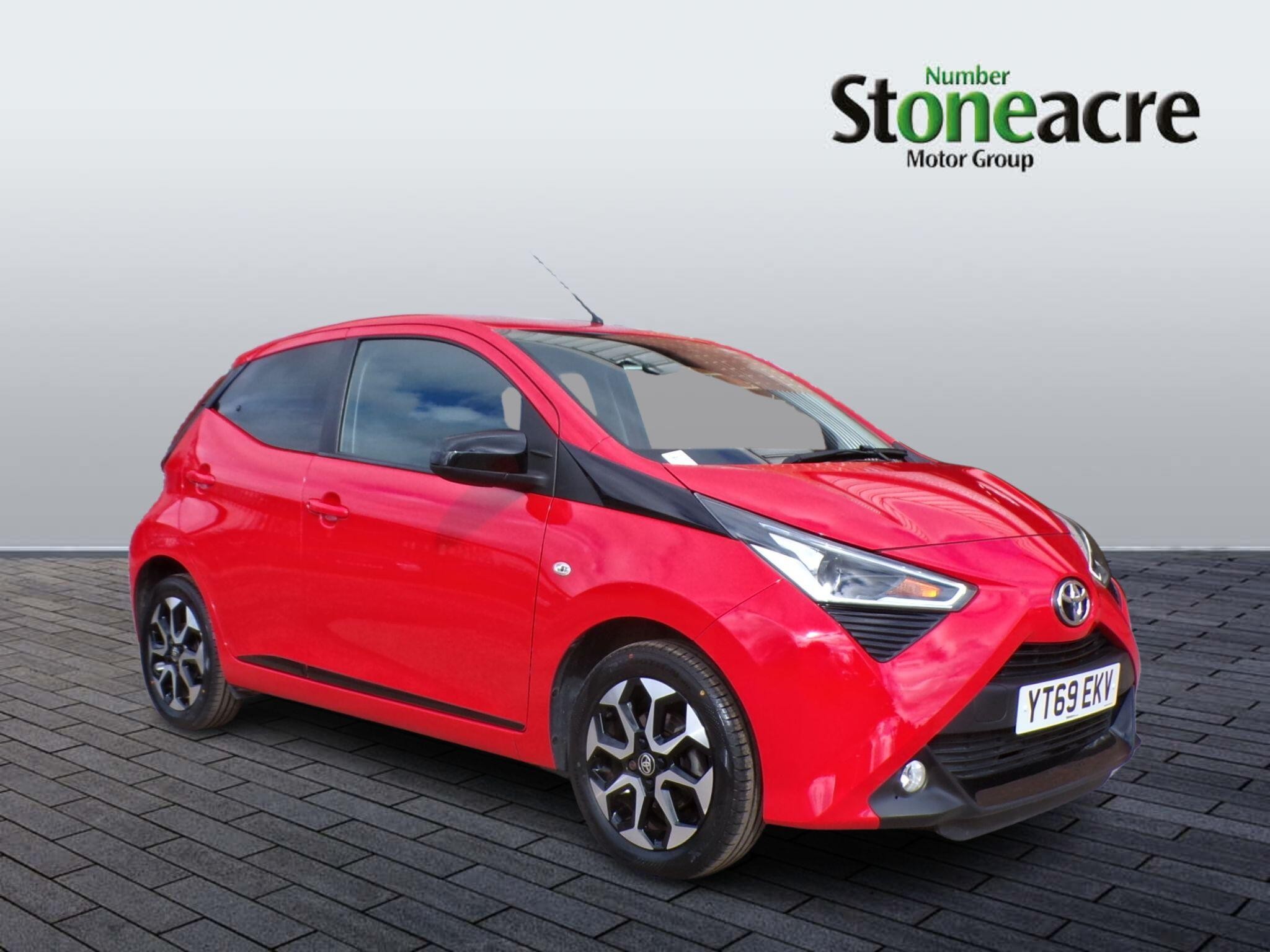 Main listing image - Toyota Aygo