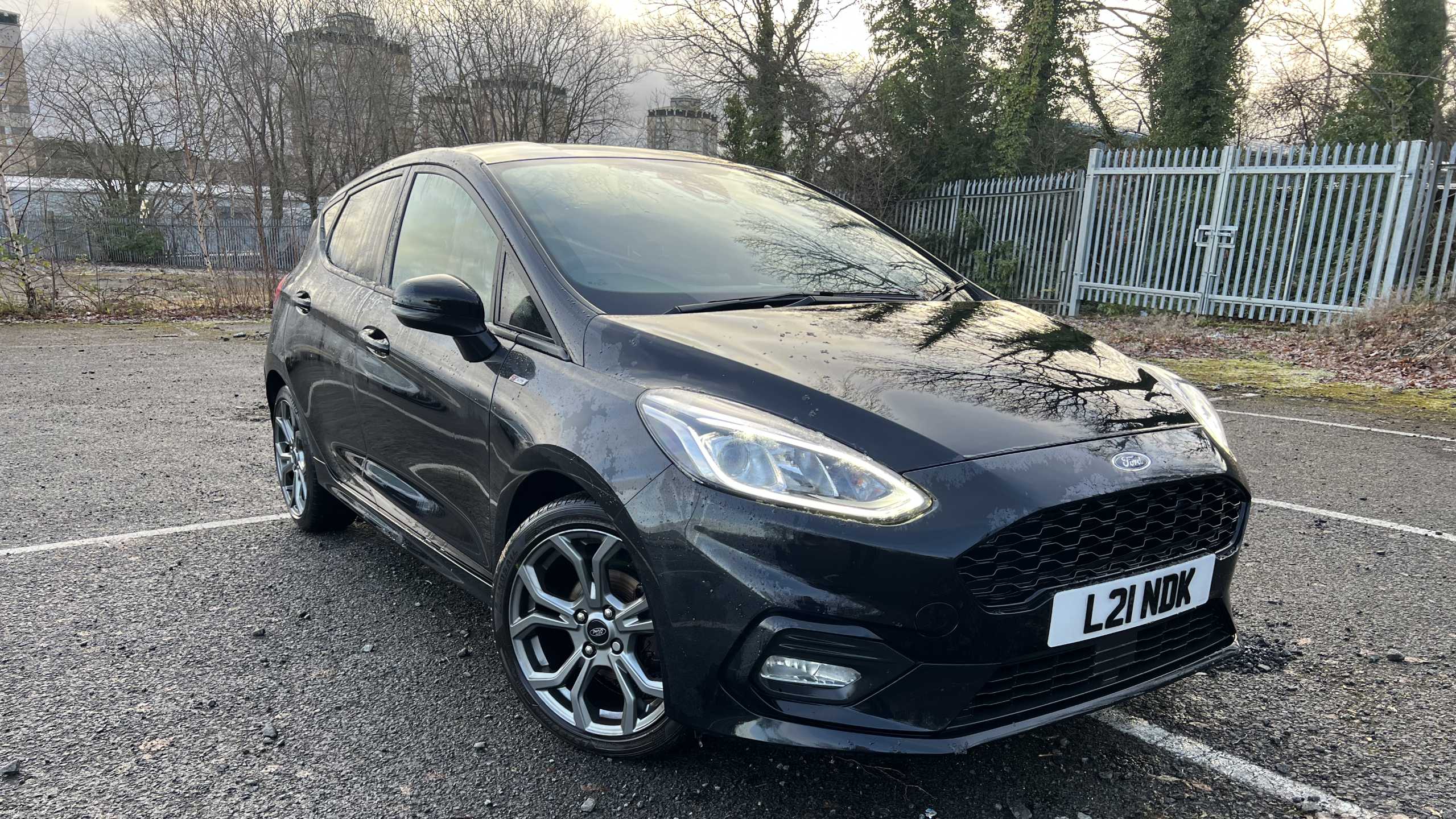Main listing image - Ford Fiesta