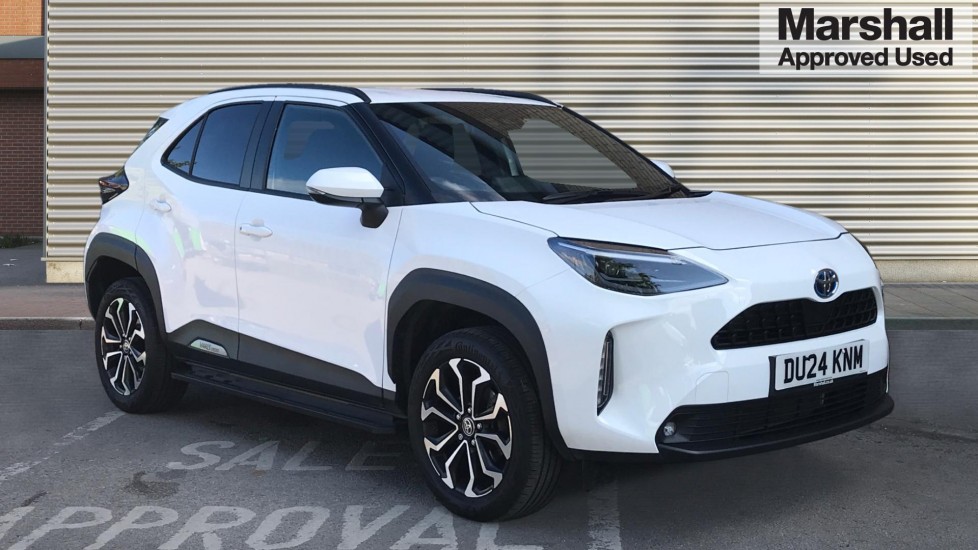 Main listing image - Toyota Yaris Cross