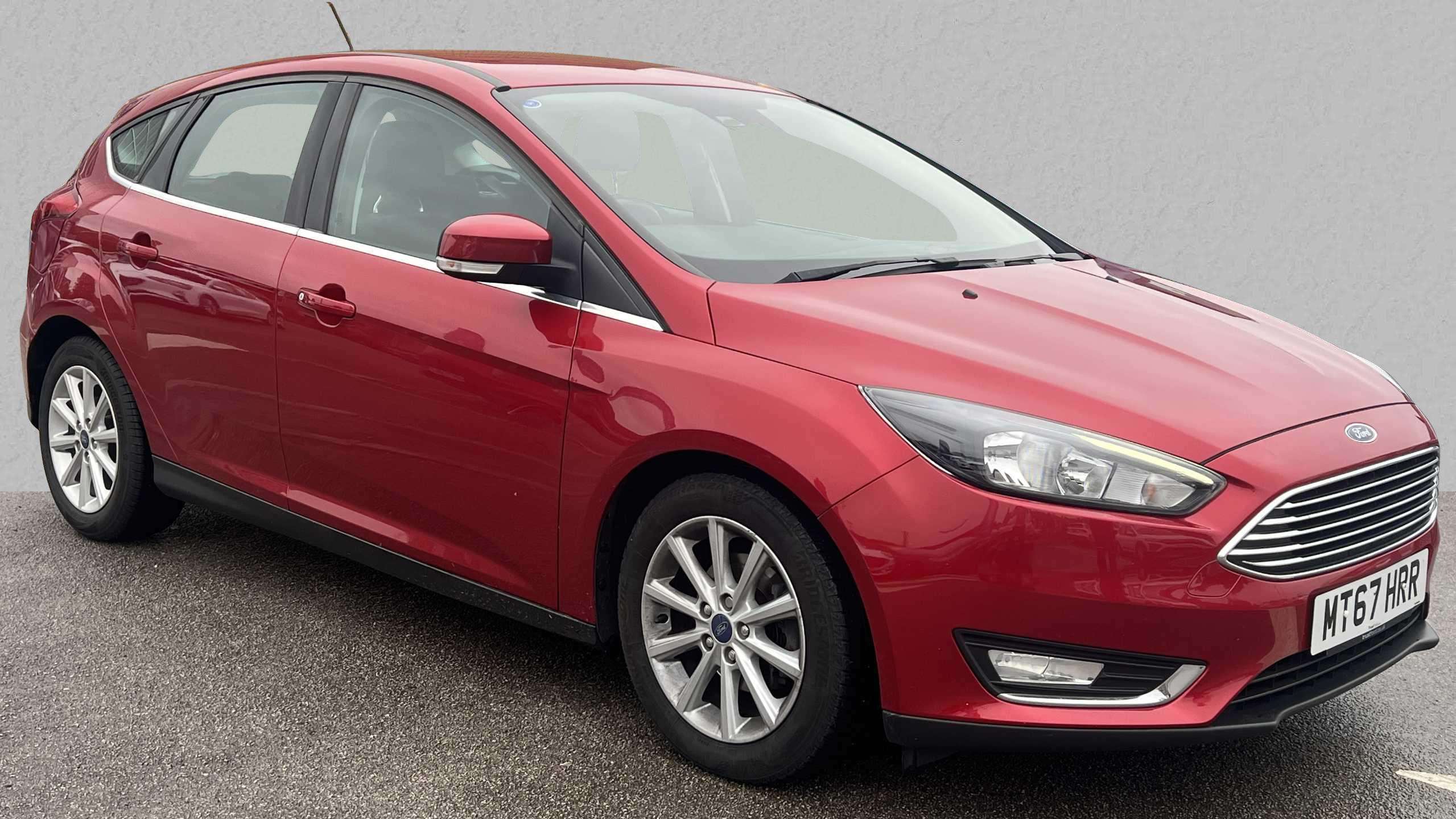 Main listing image - Ford Focus