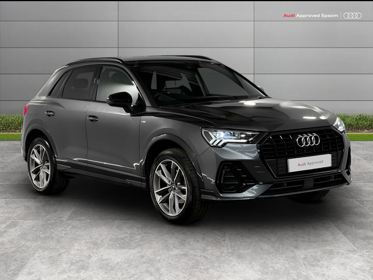 Main listing image - Audi Q3