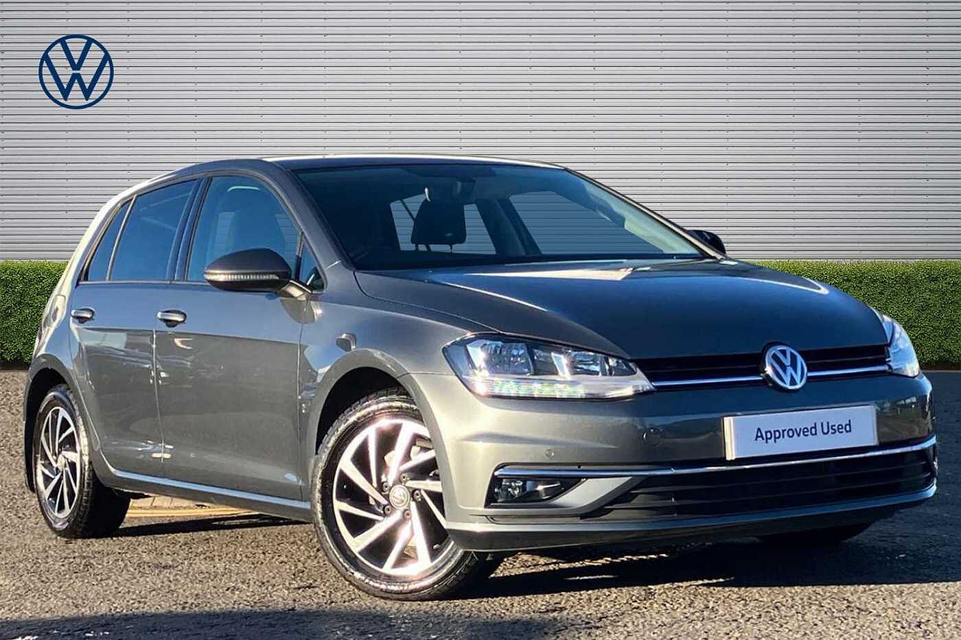 Main listing image - Volkswagen Golf